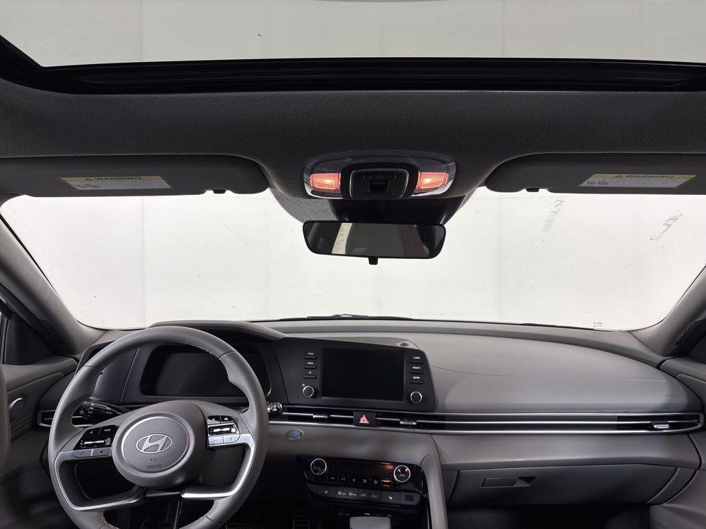 Thumbnail: 2026 Hyundai Elantra - 19