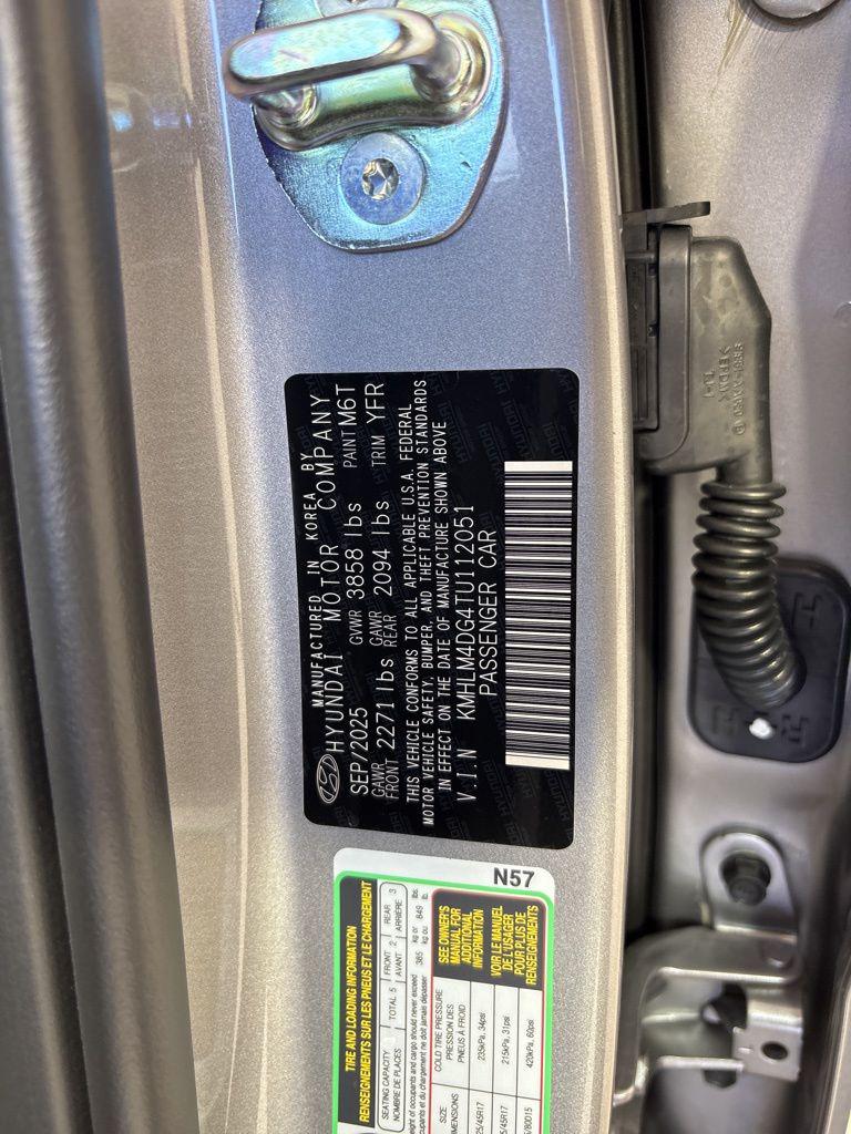 Thumbnail: 2026 Hyundai Elantra - 10