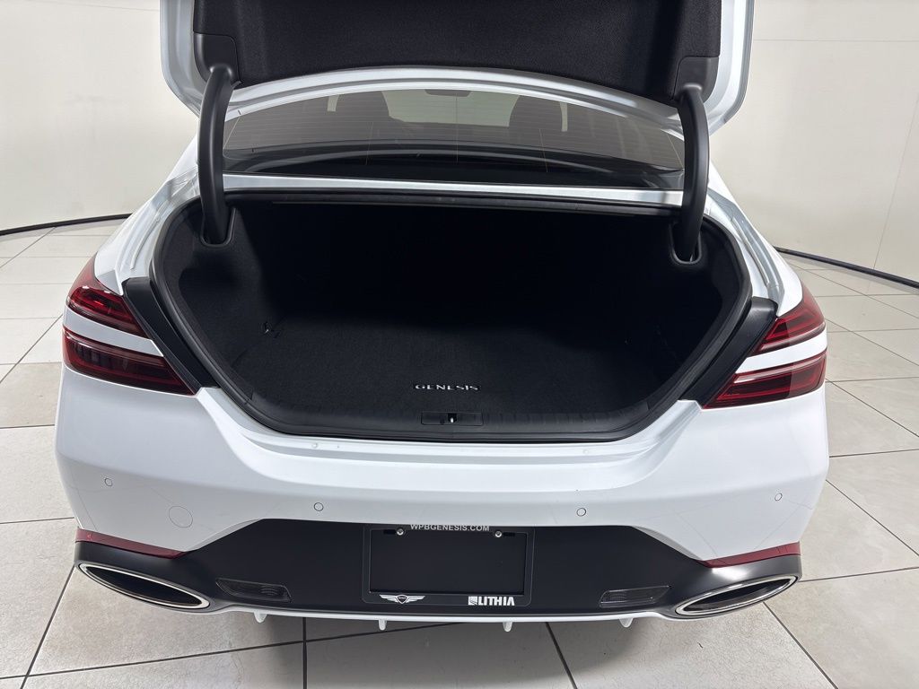 Thumbnail: 2023 Genesis G70 - 30