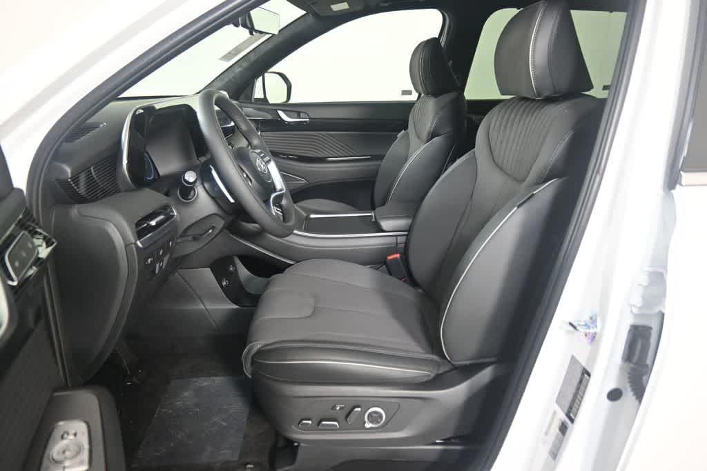 Thumbnail: 2025 Hyundai Palisade - 12