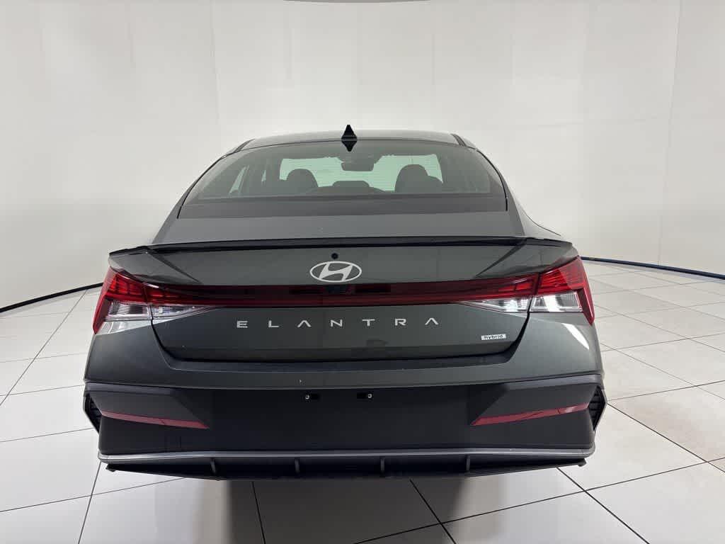 New 2025 Hyundai Elantra Hybrid SEL Sport Sedan