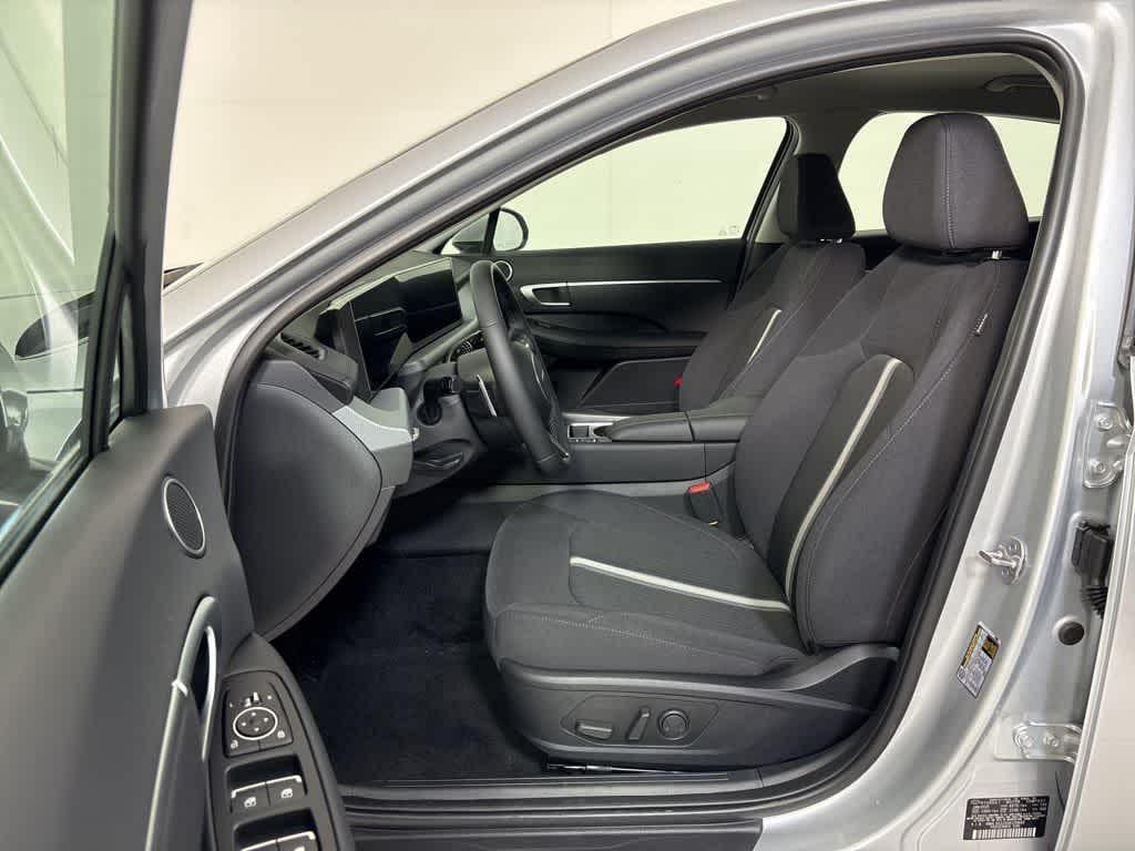 Thumbnail: 2025 Hyundai Sonata - 14