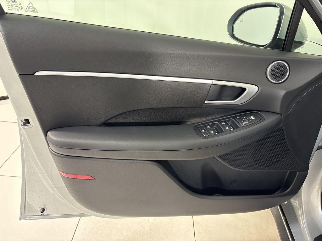 Thumbnail: 2026 Hyundai Sonata - 16