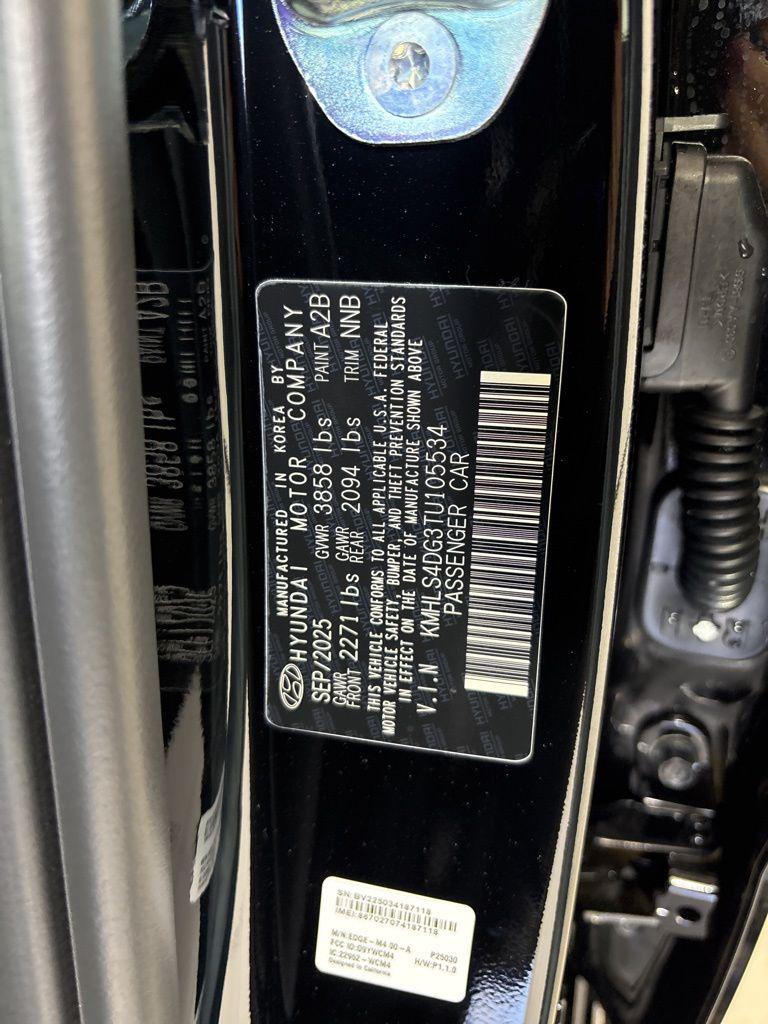 Thumbnail: 2026 Hyundai Elantra - 10