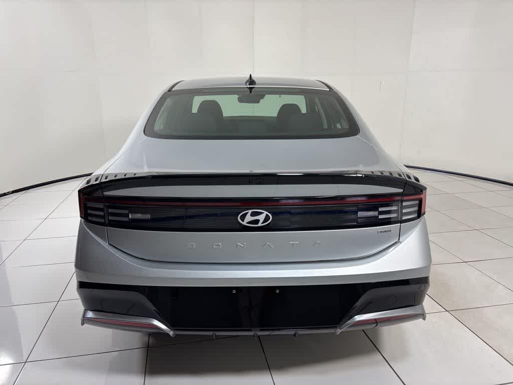 Thumbnail: 2025 Hyundai Sonata - 4
