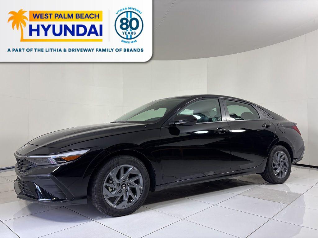 Thumbnail: 2025 Hyundai Elantra - 1