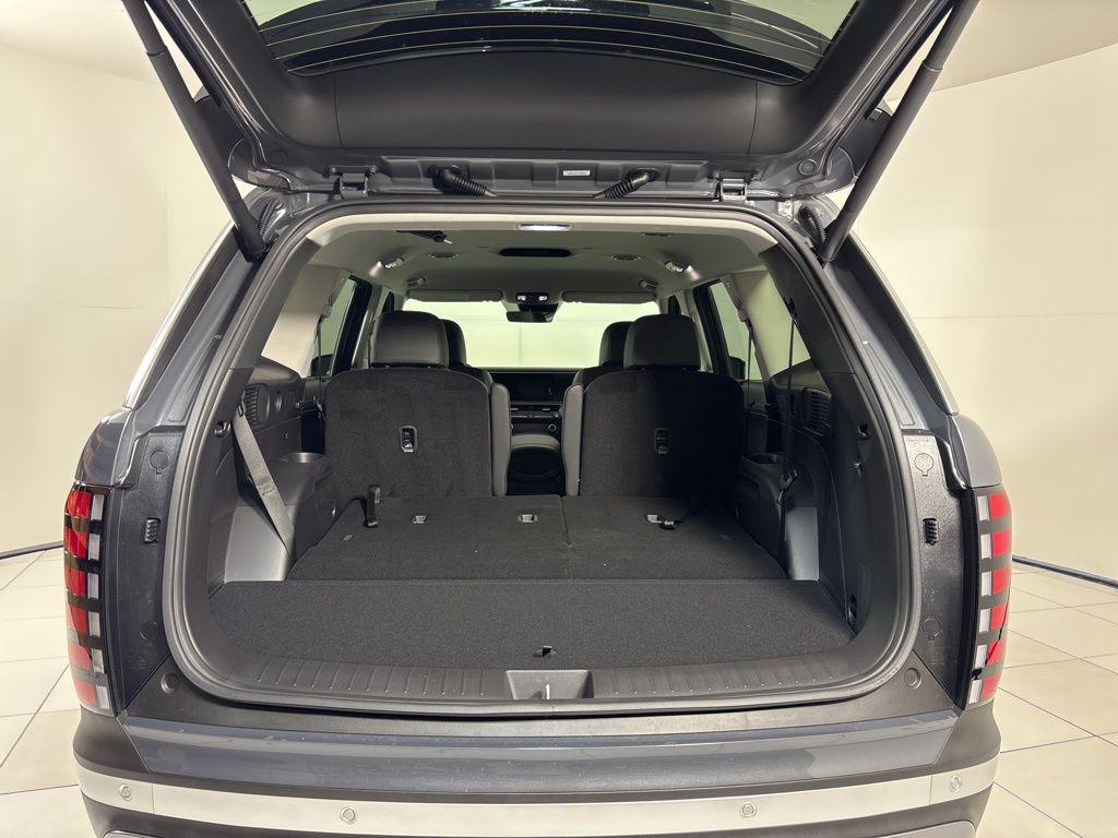 Thumbnail: 2026 Hyundai Palisade - 28