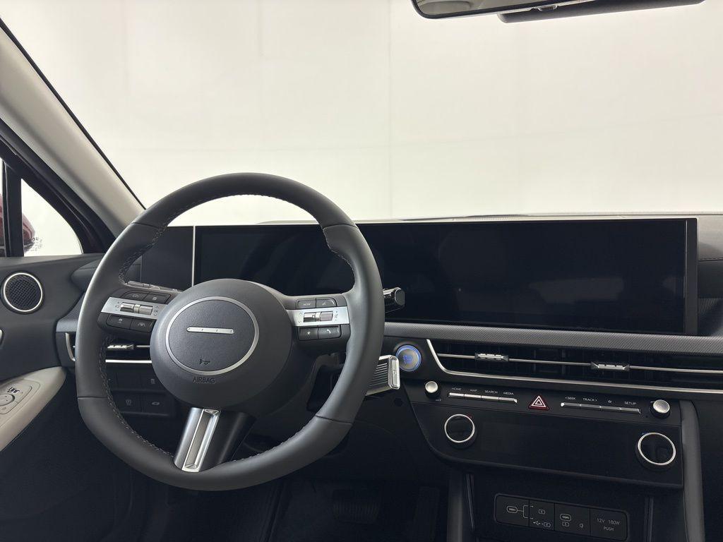 Thumbnail: 2026 Hyundai Sonata - 21