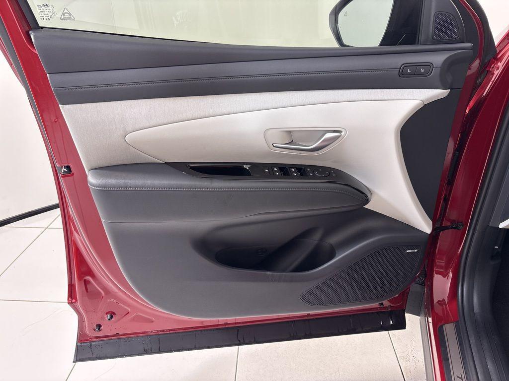 Thumbnail: 2026 Hyundai Tucson - 16