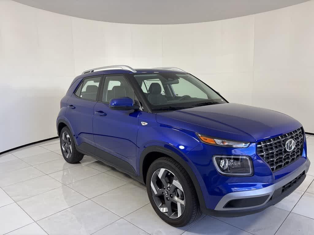 Thumbnail: 2025 Hyundai Venue - 7