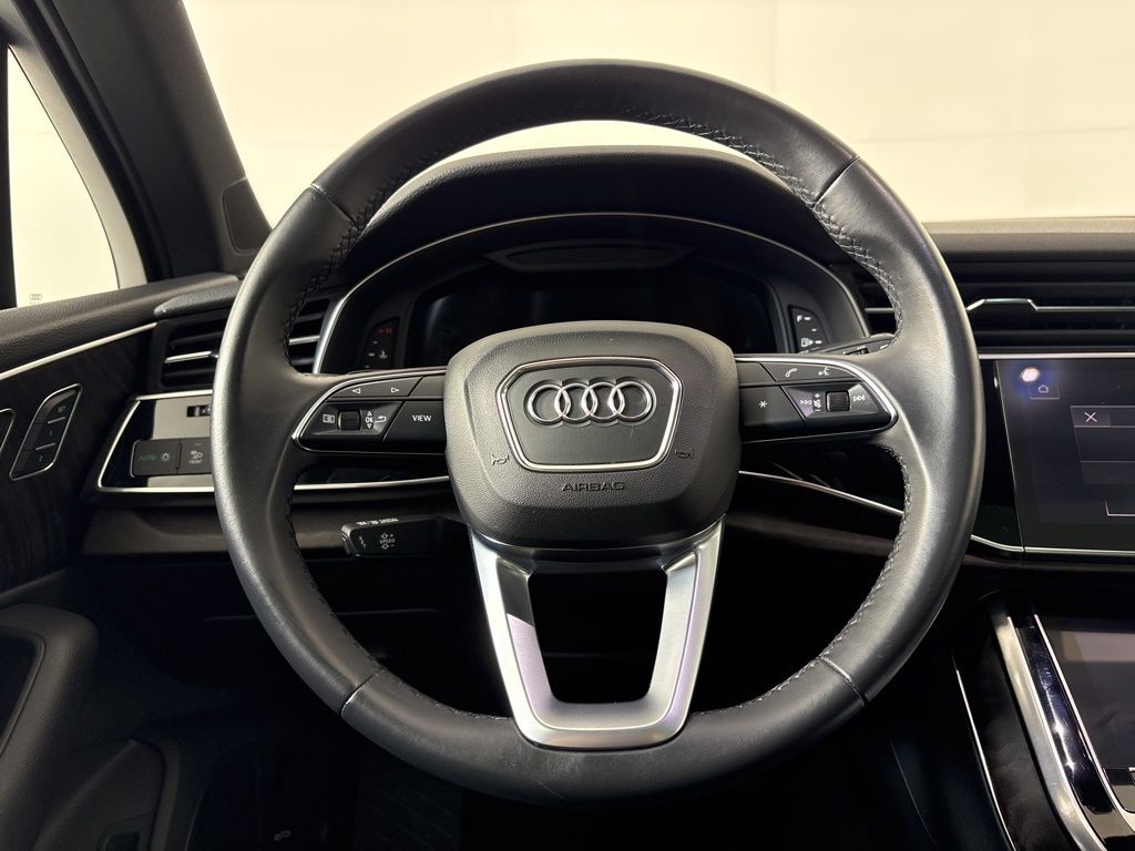 Thumbnail: 2021 Audi Q7 - 20