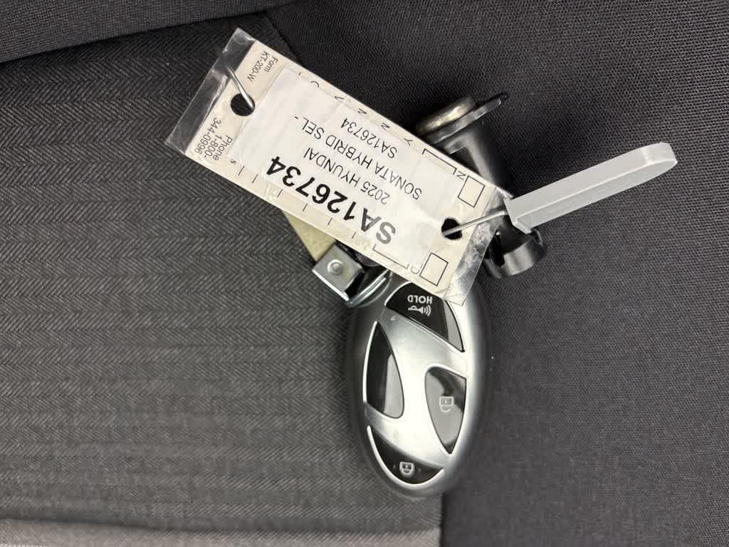 Thumbnail: 2025 Hyundai Sonata - 29