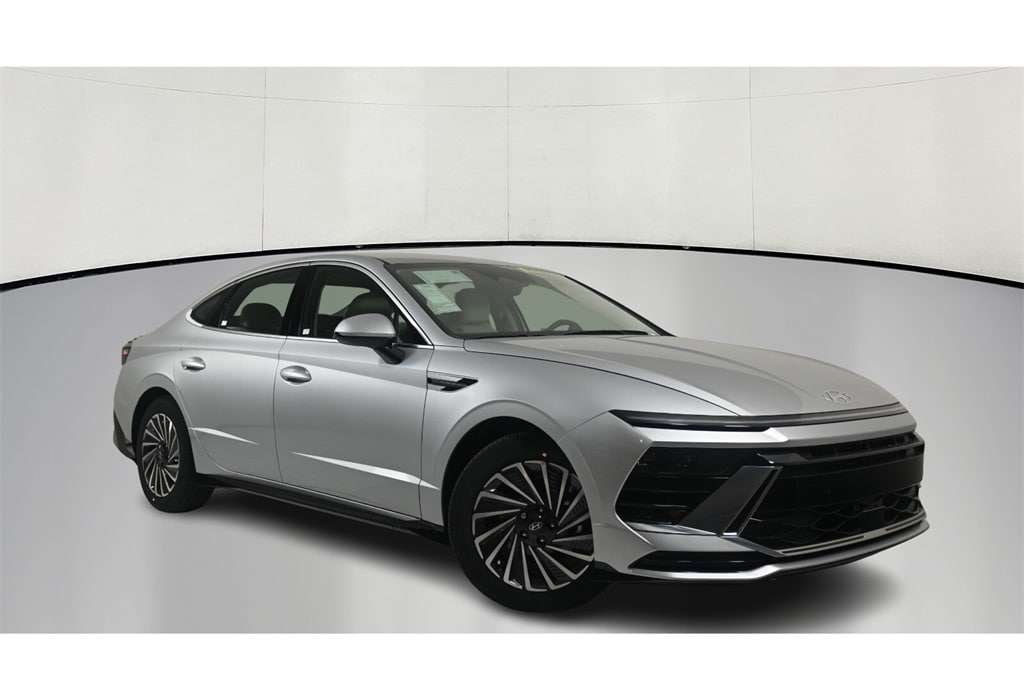 Thumbnail: 2025 Hyundai Sonata - 1