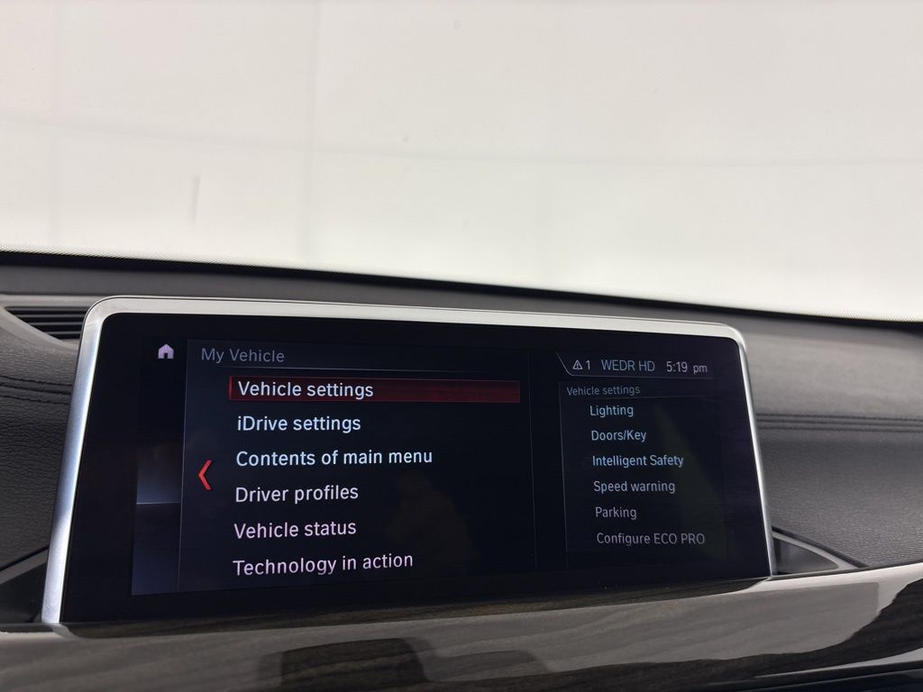 Thumbnail: 2021 BMW X1 - 34