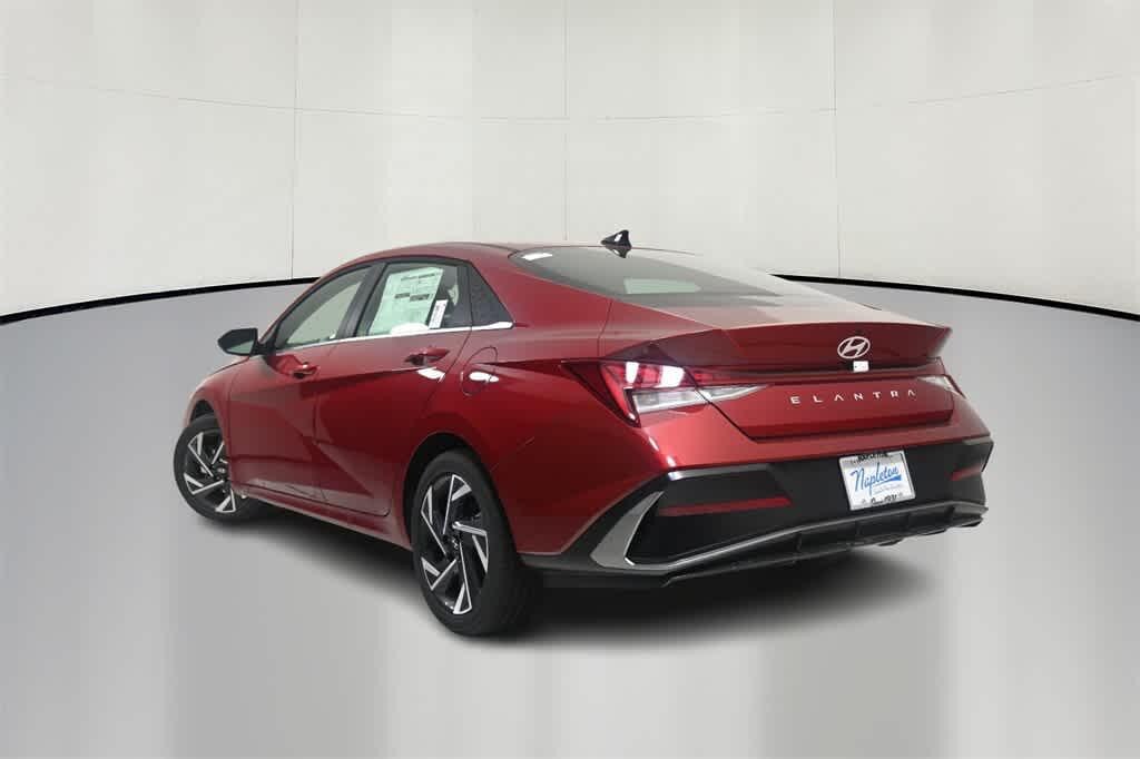 Thumbnail: 2025 Hyundai Elantra - 5