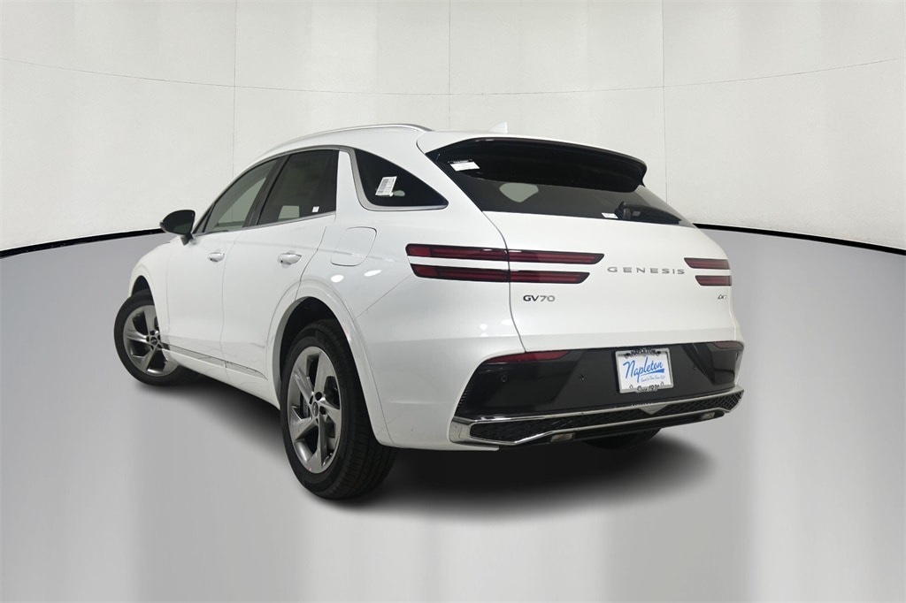 Thumbnail: 2026 Genesis GV70 - 5