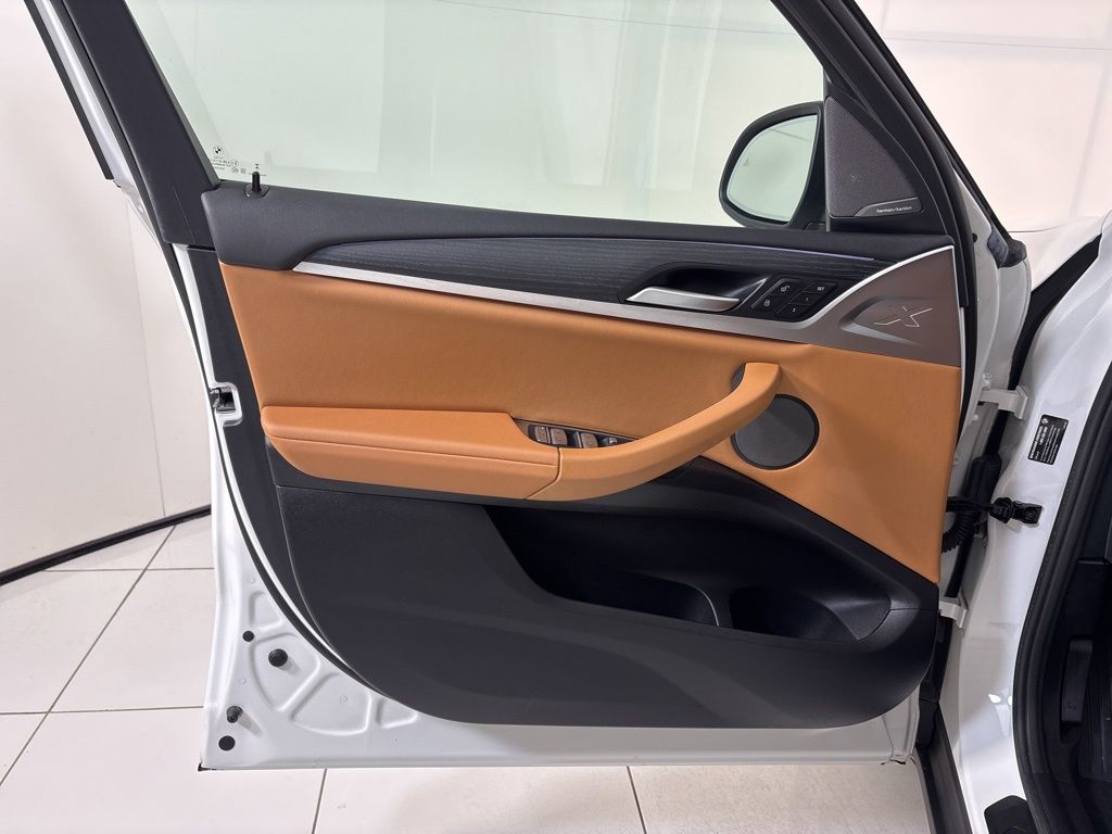Thumbnail: 2023 BMW X3 - 17
