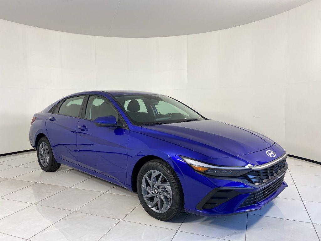 Thumbnail: 2025 Hyundai Elantra - 7