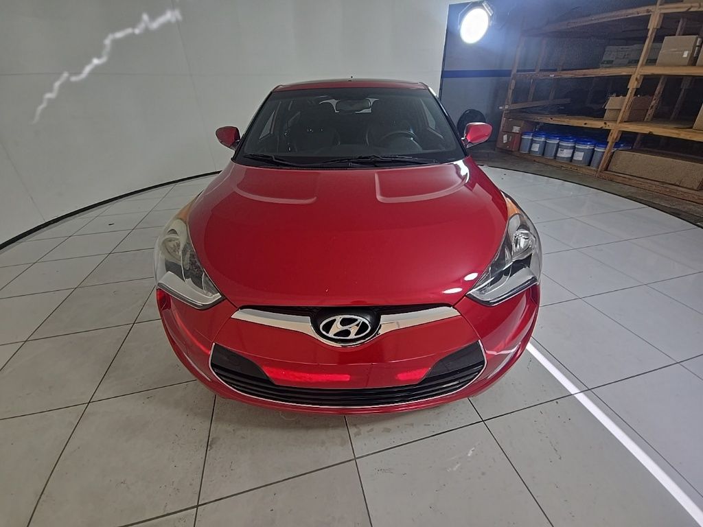 Thumbnail: 2016 Hyundai Veloster - 2