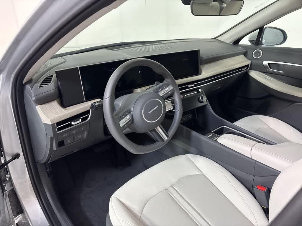 Thumbnail: 2025 Hyundai Sonata - 15