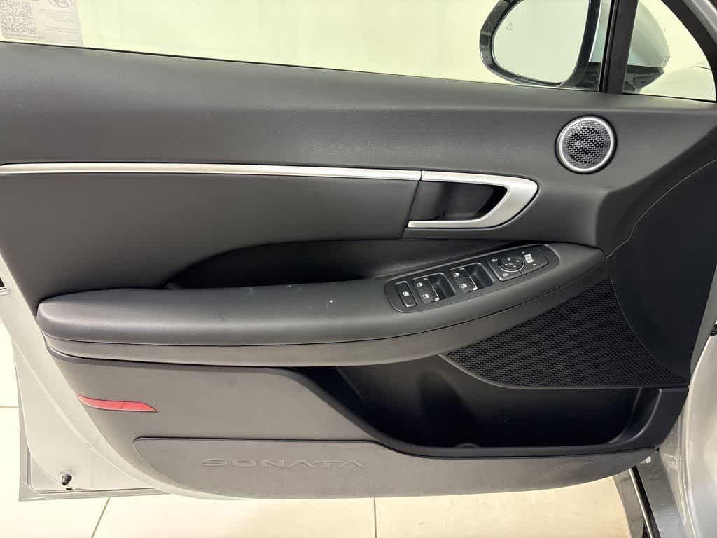 Thumbnail: 2025 Hyundai Sonata - 16