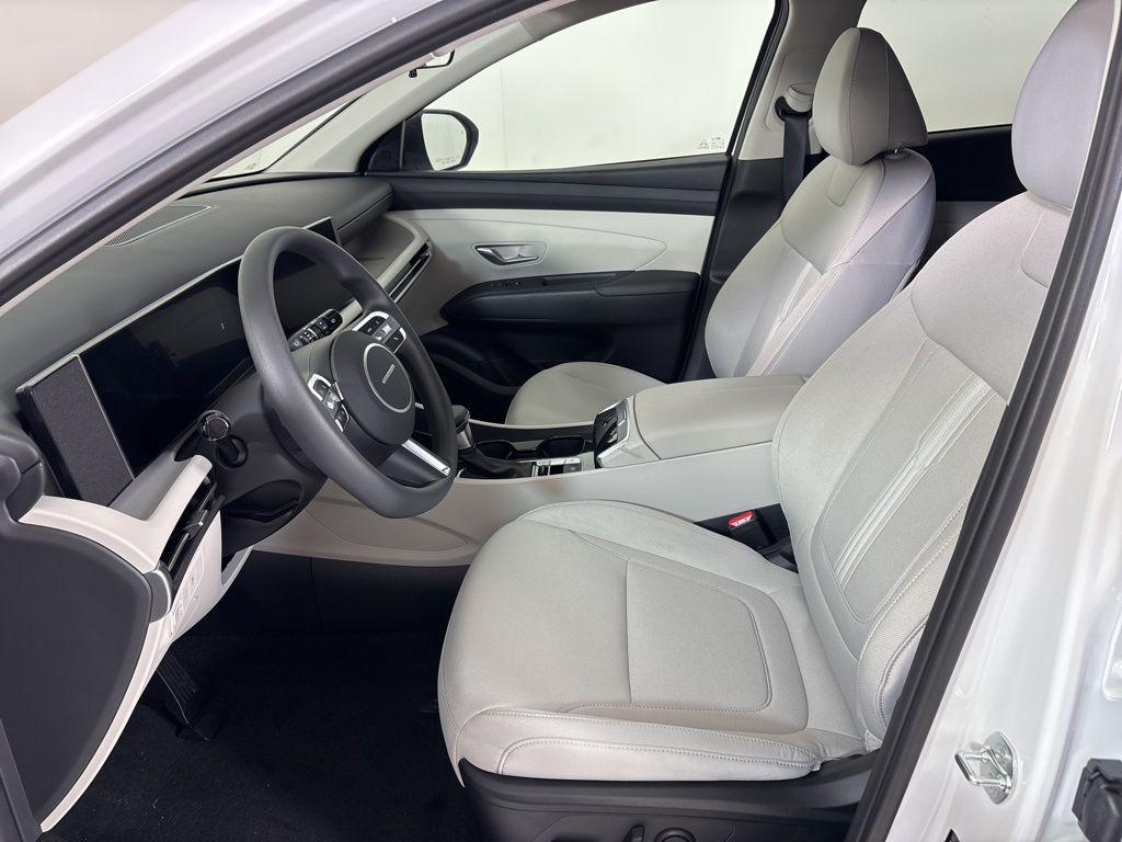 Thumbnail: 2026 Hyundai Tucson - 13