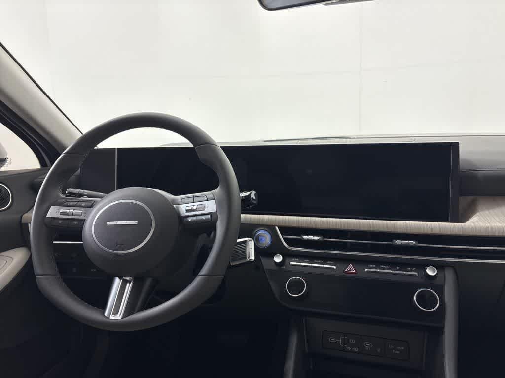 Thumbnail: 2025 Hyundai Sonata - 21