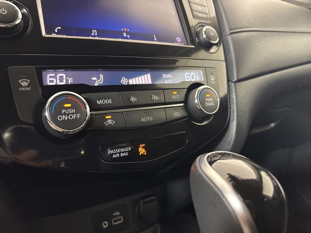 Thumbnail: 2020 Nissan Rogue - 31
