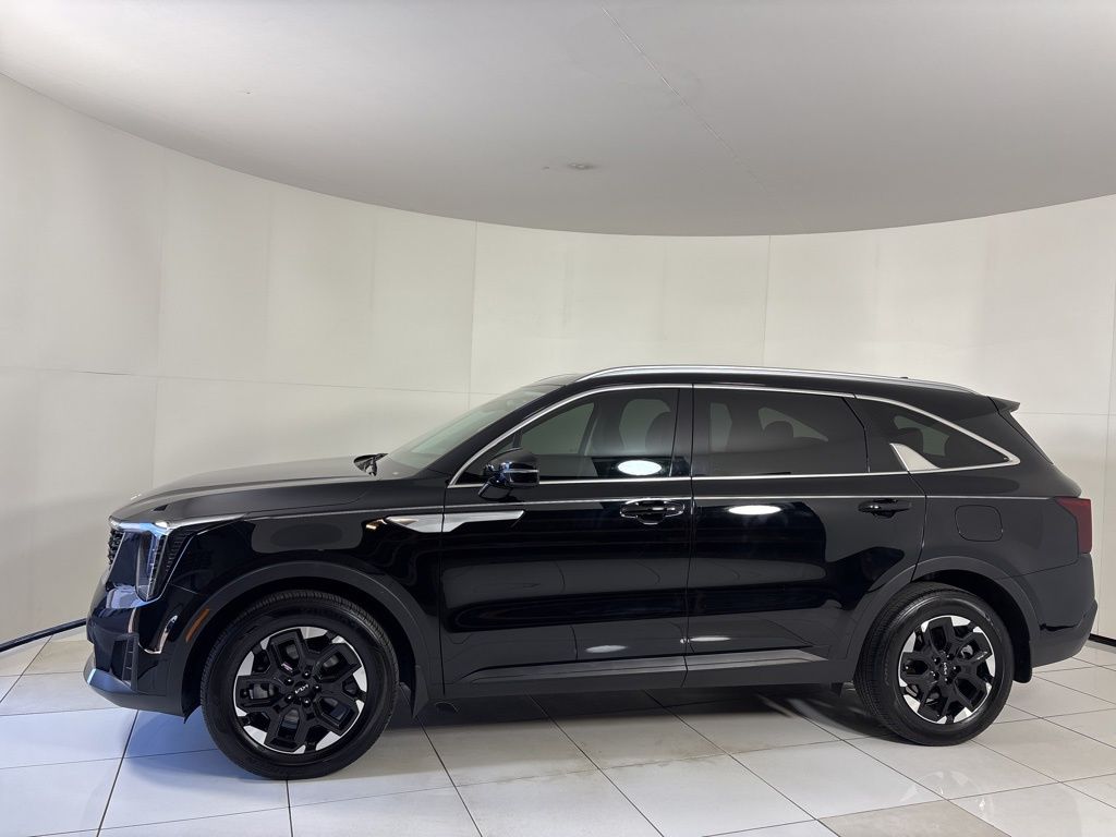 Thumbnail: 2025 Kia Sorento - 2