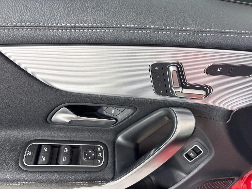 Thumbnail: 2020 Mercedes-Benz CLA - 16