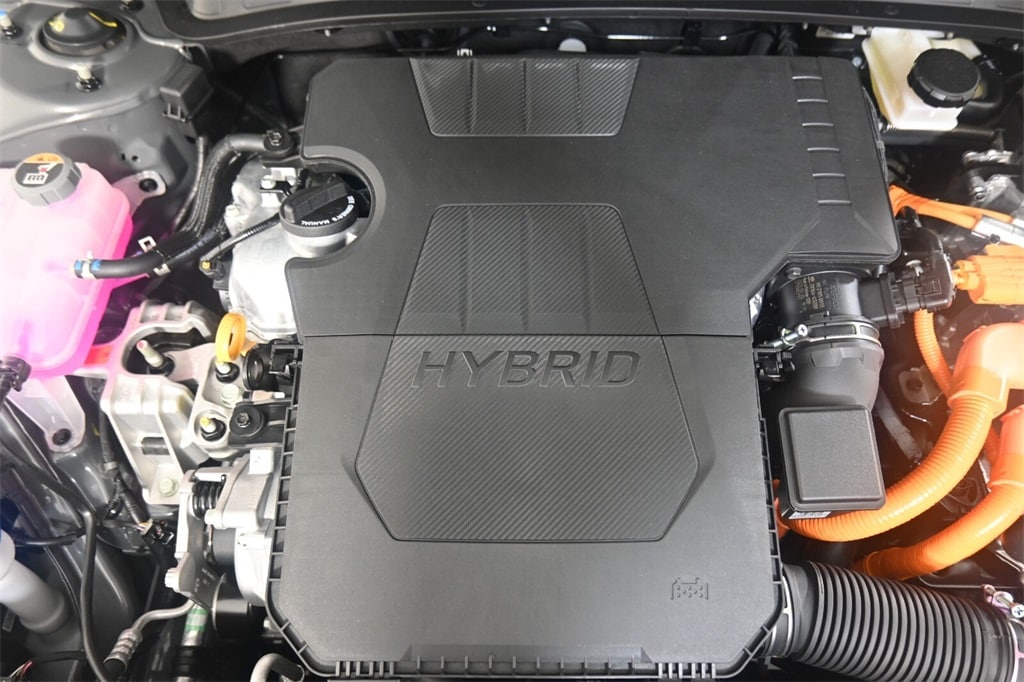 Thumbnail: 2025 Hyundai Elantra - 10