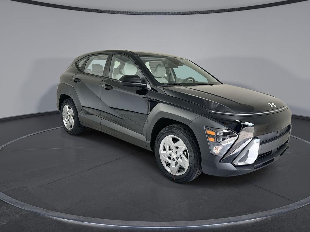 New 2027 Hyundai Kona SE FWD SUV