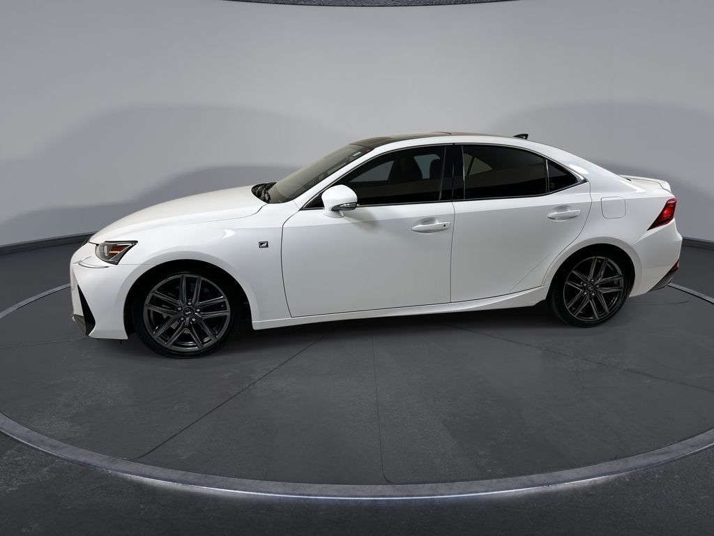Thumbnail: 2018 Lexus IS - 5