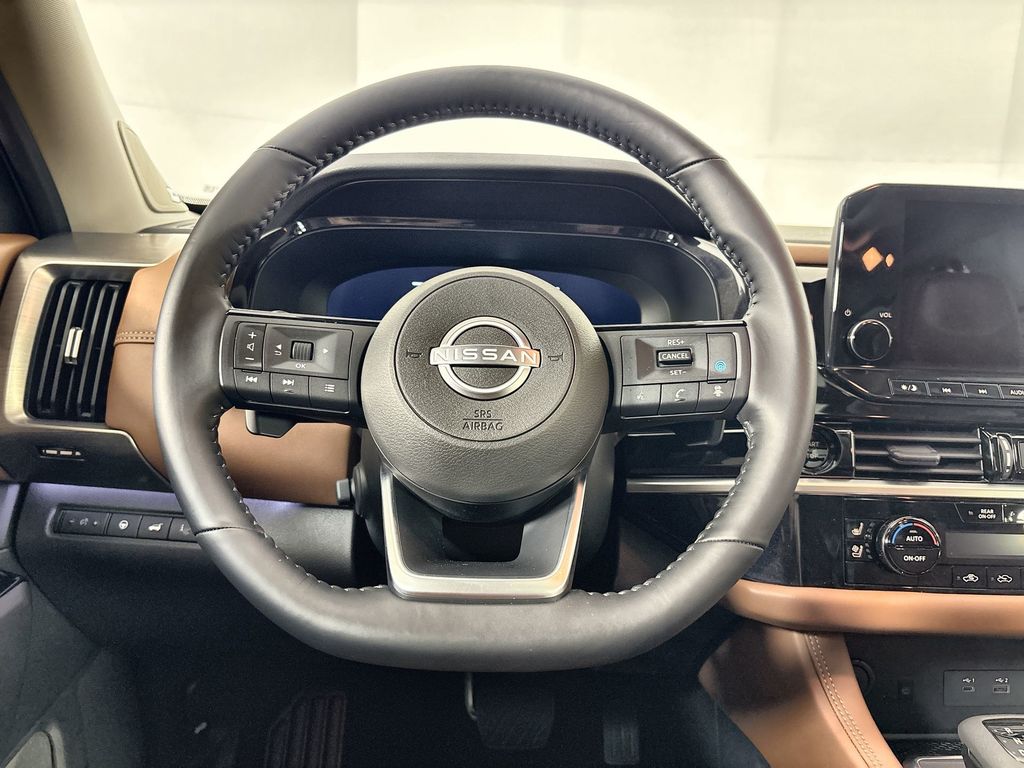 Thumbnail: 2025 Nissan Pathfinder - 11