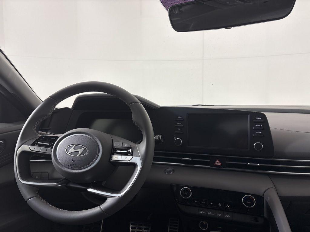 Thumbnail: 2026 Hyundai Elantra - 21