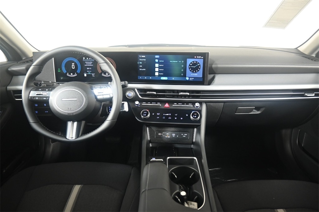 Thumbnail: 2025 Hyundai Sonata - 14