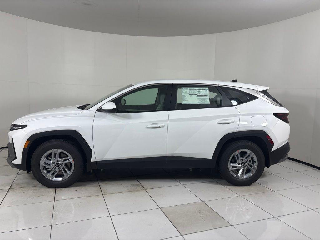 New 2026 Hyundai Tucson SE FWD SUV