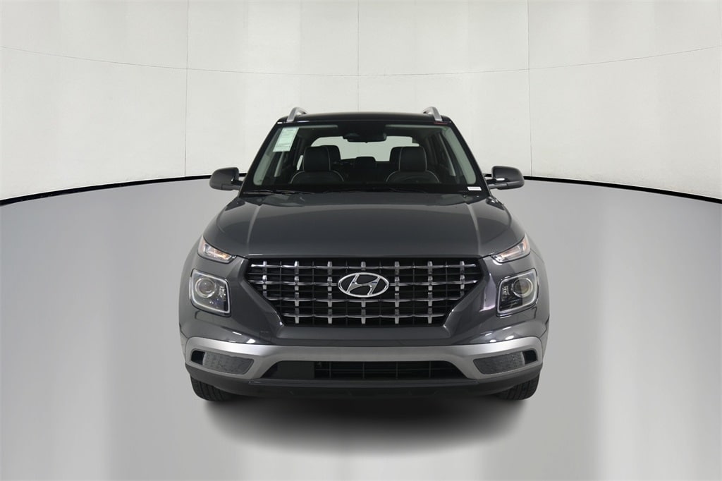 Thumbnail: 2025 Hyundai Venue - 2