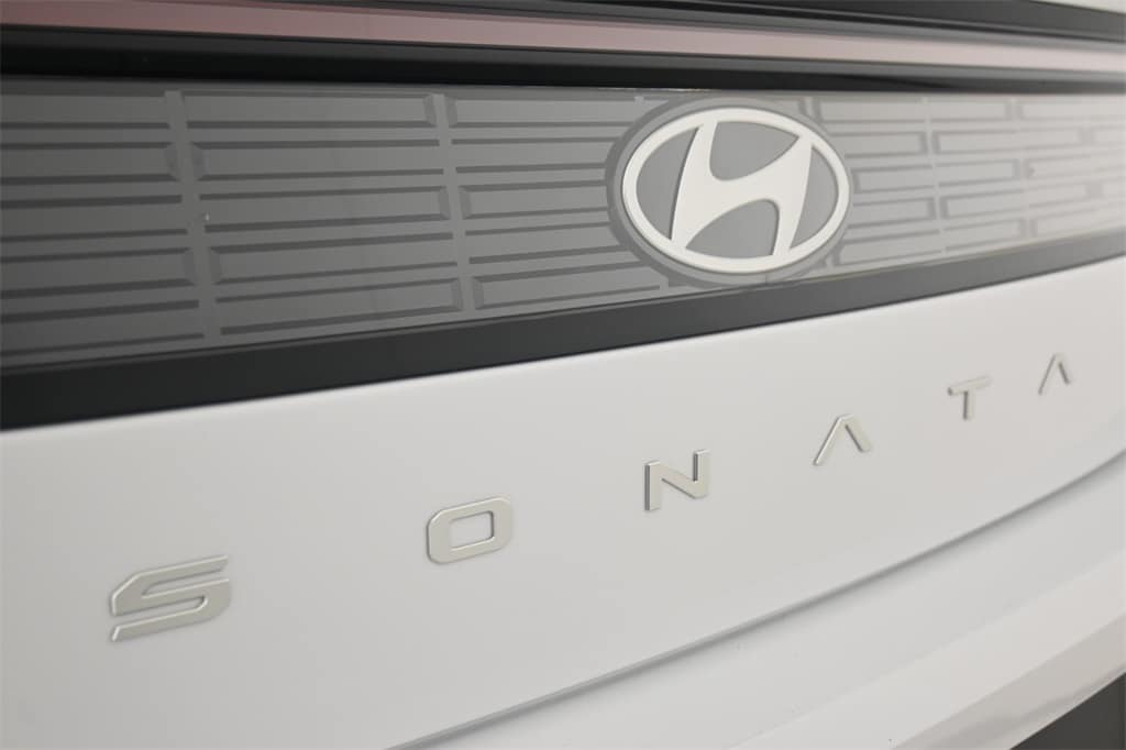 Thumbnail: 2025 Hyundai Sonata - 8
