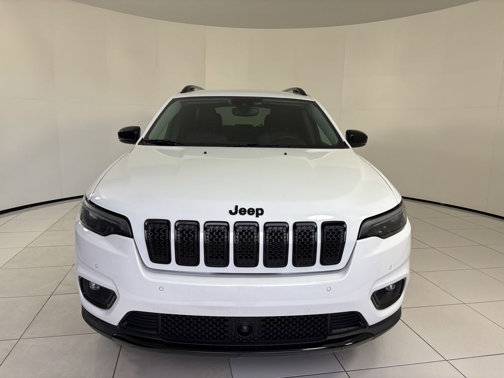 Thumbnail: 2023 Jeep Cherokee - 8