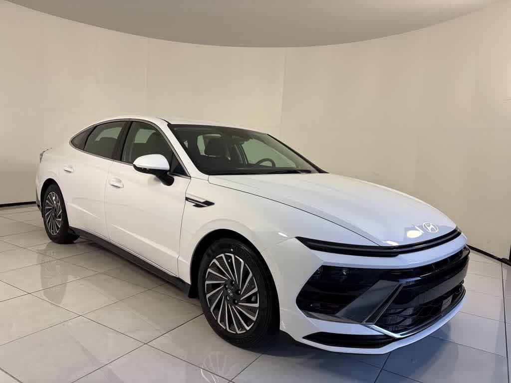 Thumbnail: 2025 Hyundai Sonata - 7