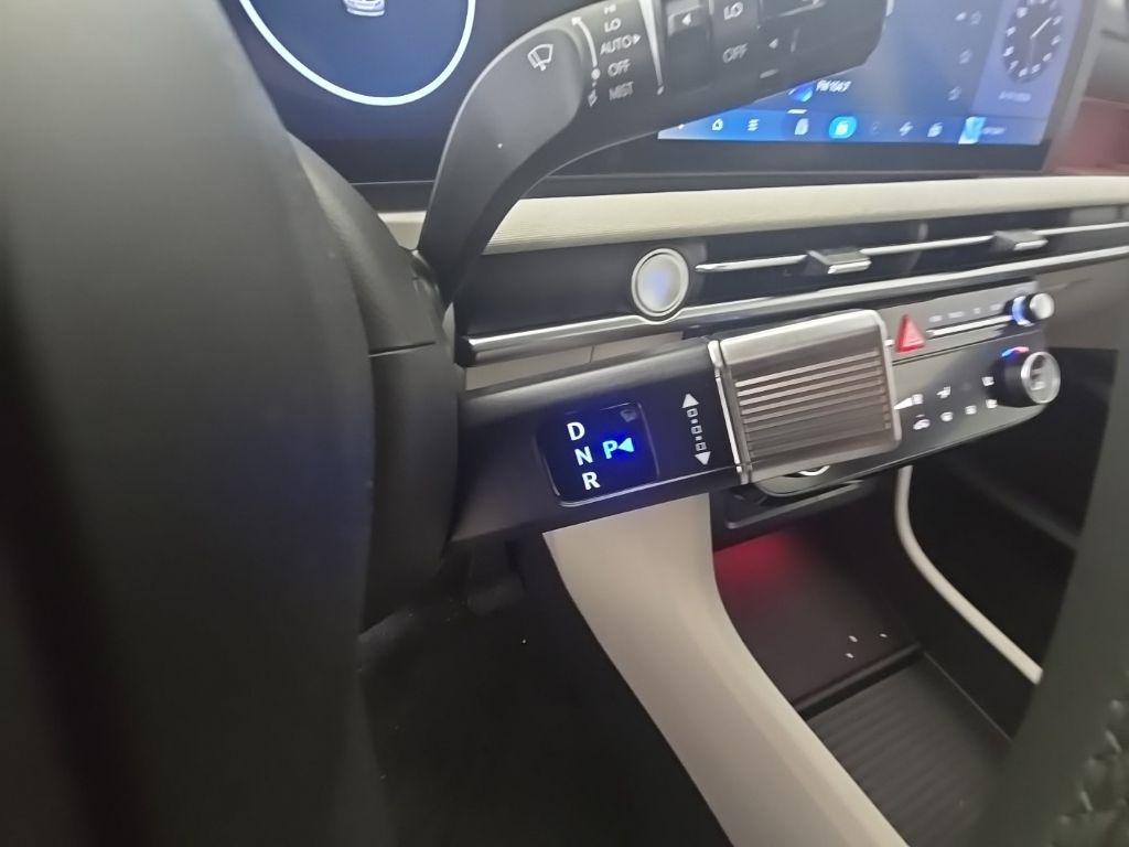 2026 Hyundai Tucson Limited - Photo 23