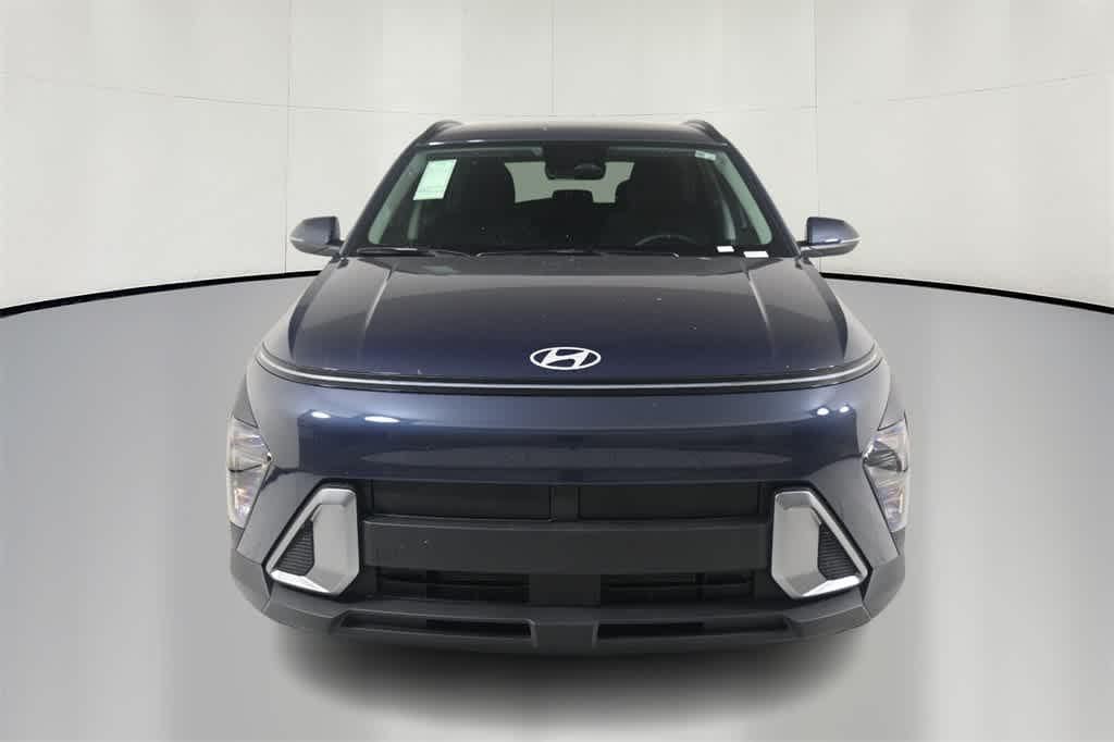 New 2025 Hyundai Kona SEL Convenience FWD SUV