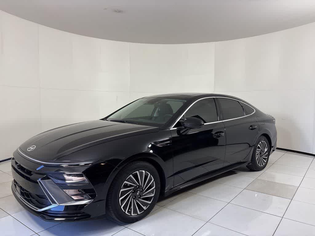 Thumbnail: 2025 Hyundai Sonata - 1