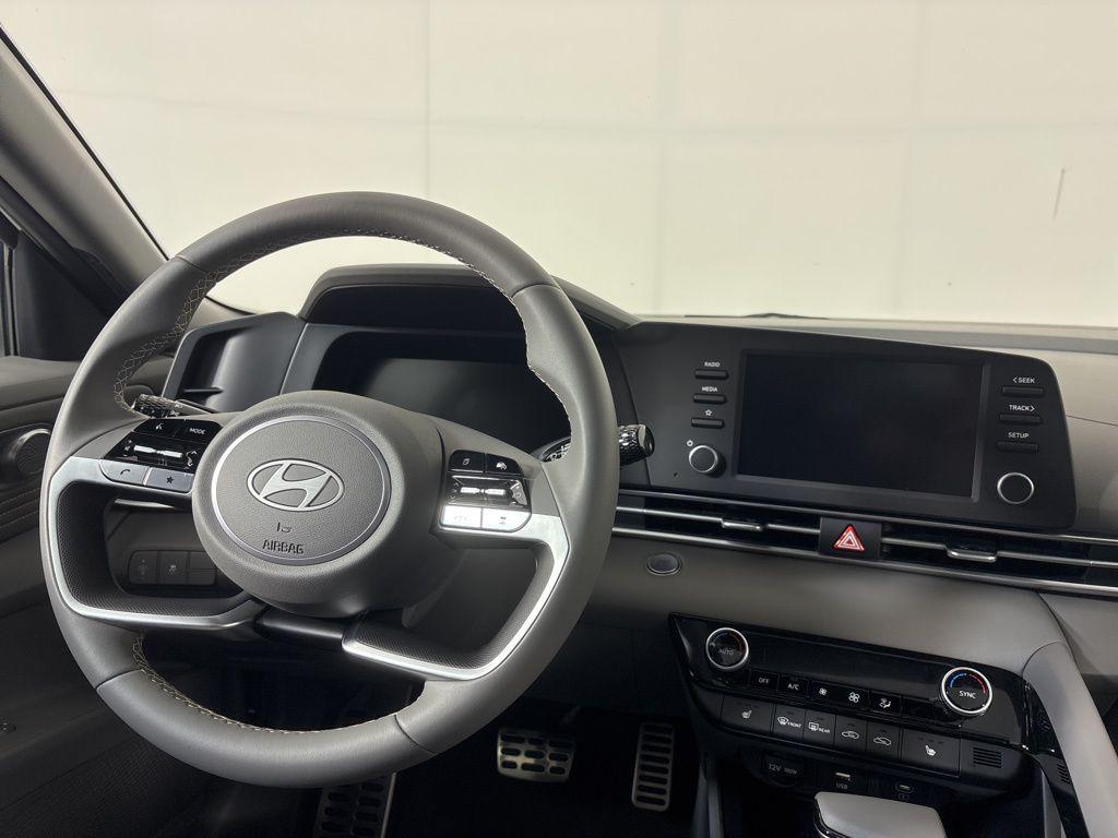 Thumbnail: 2026 Hyundai Elantra - 22