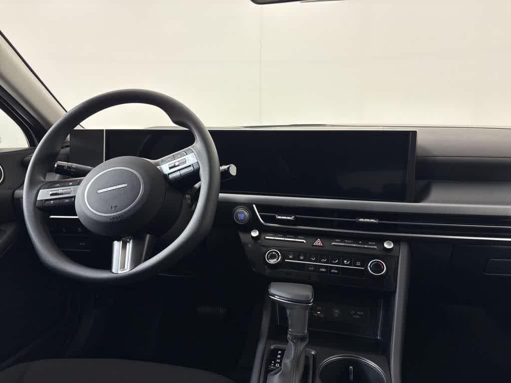 Thumbnail: 2025 Hyundai Sonata - 21