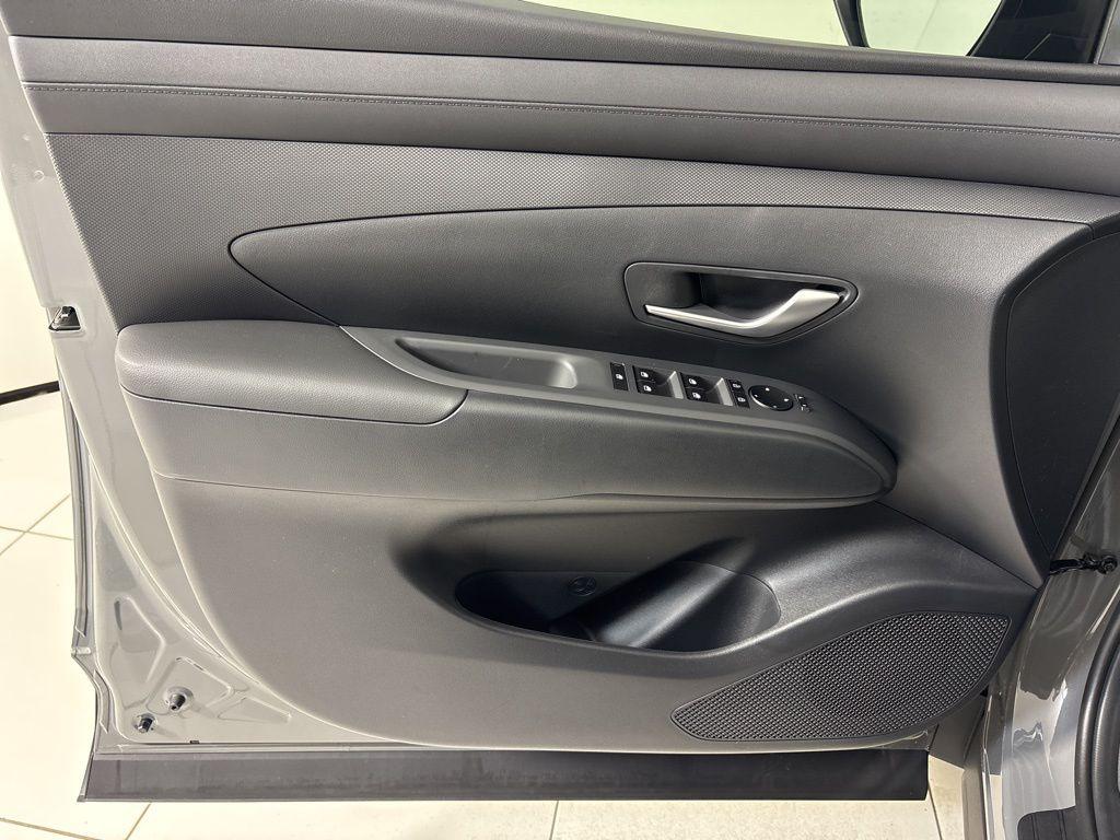 Thumbnail: 2026 Hyundai Tucson - 16