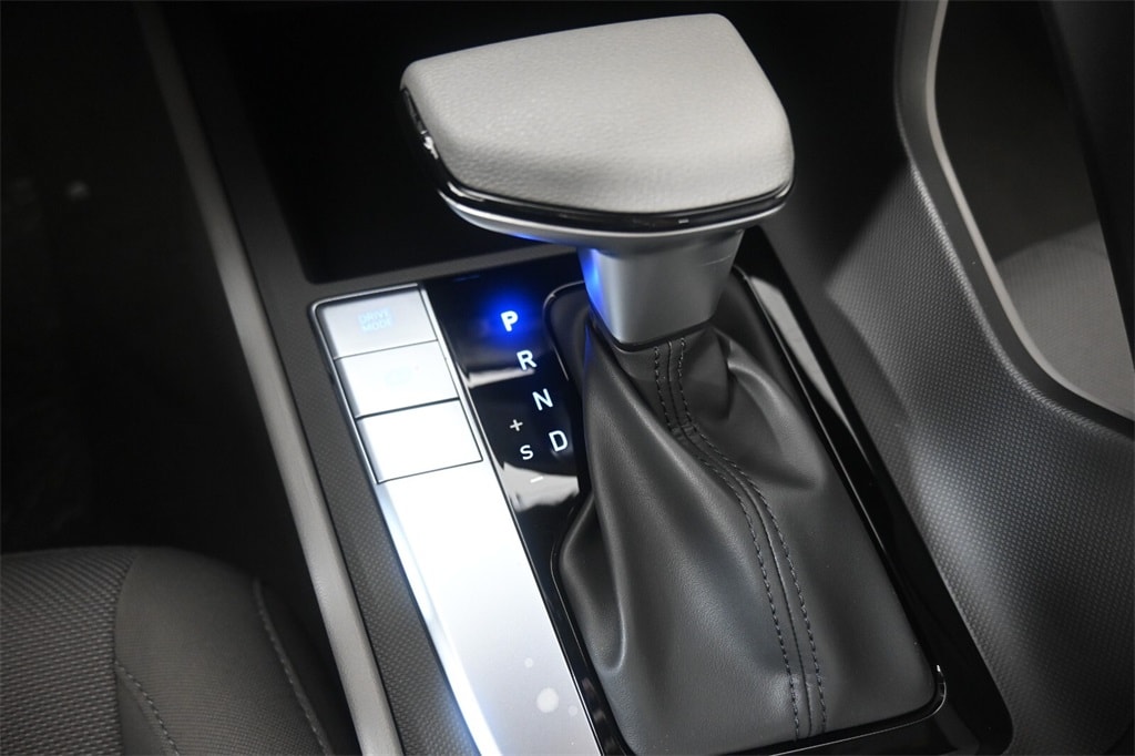 Thumbnail: 2025 Hyundai Elantra - 21