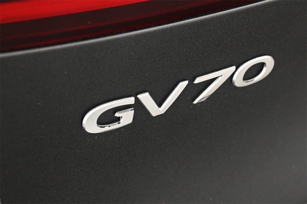 Thumbnail: 2026 Genesis GV70 - 8