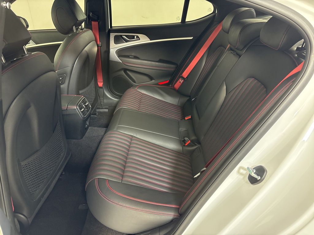 Thumbnail: 2023 Genesis G70 - 22